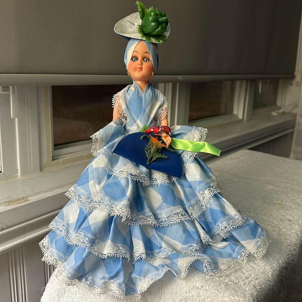 souvenir doll vintage